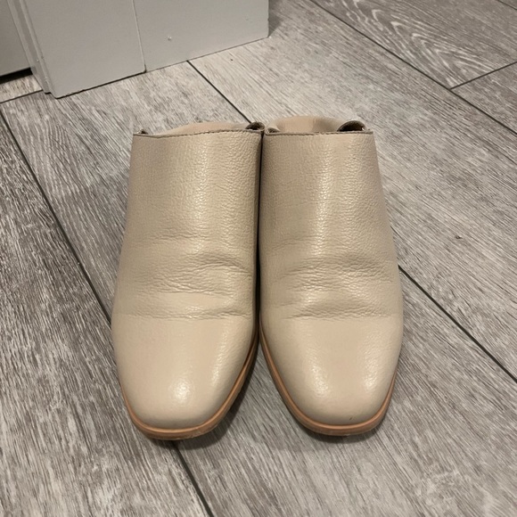 Chinese Laundry Nude Mule Loafer - Picture 3 of 8